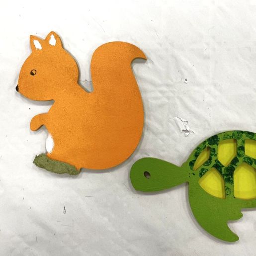 Dřevěný výřez k dekoraci Gomille, 12x13 cm - Veverka
