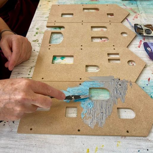 Dřevěný výřez k dekoraci Gomille, 4 ks - Domečky