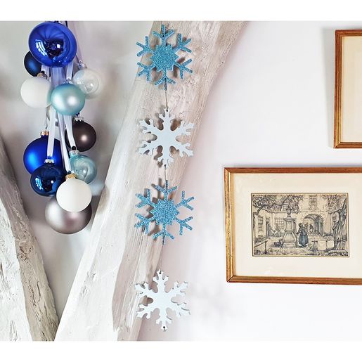 Dřevěný výřez k dekoraci Gomille, závěsný, 4 ks - Sněhové vločky