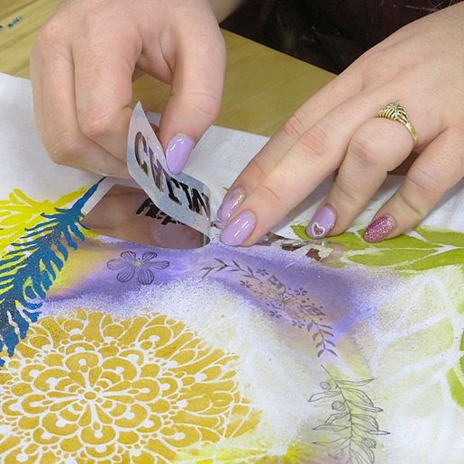 Transferový obrázek na textil Cadence, A3 - Zlaté nápisy 2