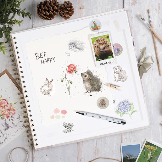 Kroužkové scrapbookové album Wrendale Designs "Blooming with Love", 30x30 cm, 68 l. - Pes