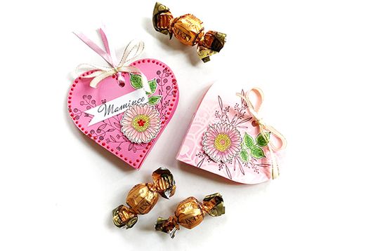 Papírová krabička ve tvaru srdce